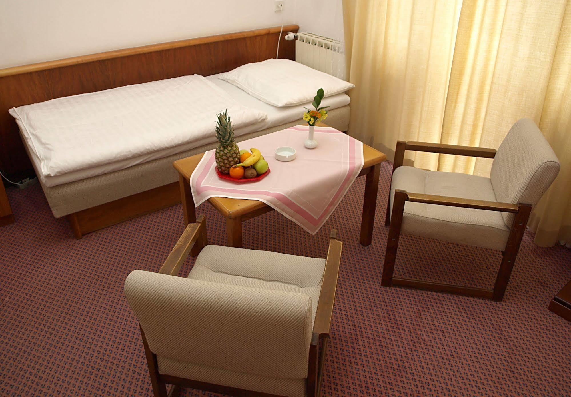 Orea Spa Hotel San Remo Marianske Lazne Bagian luar foto