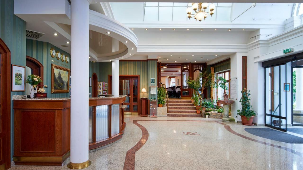 Orea Spa Hotel San Remo Marianske Lazne Bagian luar foto